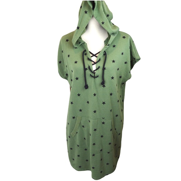 flirtitude Other - Star Print Terrycloth Beach Coverup, Size XL